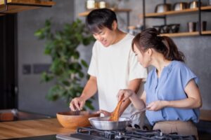 一緒に料理をする